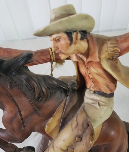 Cavallo Cowboy Dipinto a Mano Stile Capodimonte Firmato A.Santini scultura - Foto 5 di 15