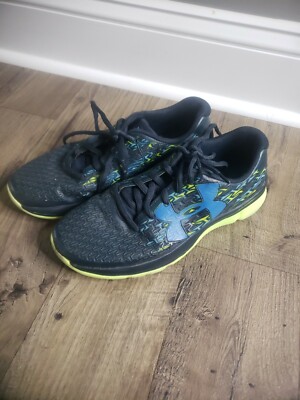Under Armour Sneakers Blue Youth Size 5.5Y Used