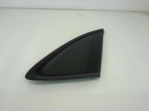 15-18 PORSCHE MACAN Right Passenger Quarter Window Glass Black Trim 95B845298XB
