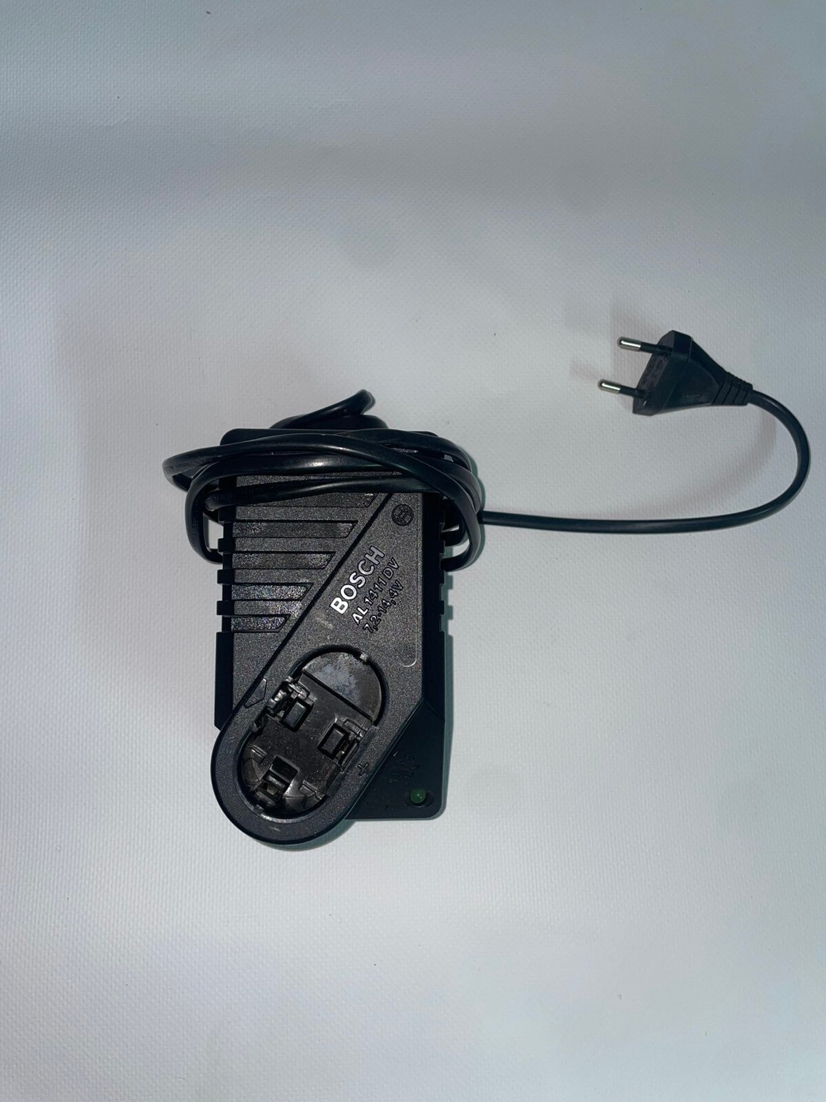Bosch AL 1411 D battery charger