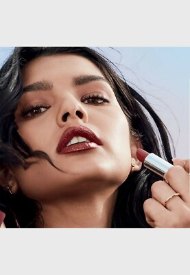 MAYBELLINE NEW YORK, COLOR SENSATIONAL ''BERRY BOSSY'' BOLD LIPSTICK, # 820