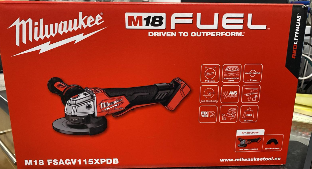 Milwaukee M18 FSAG115XB-501B 18V 115mm Wireless Angle Grinder