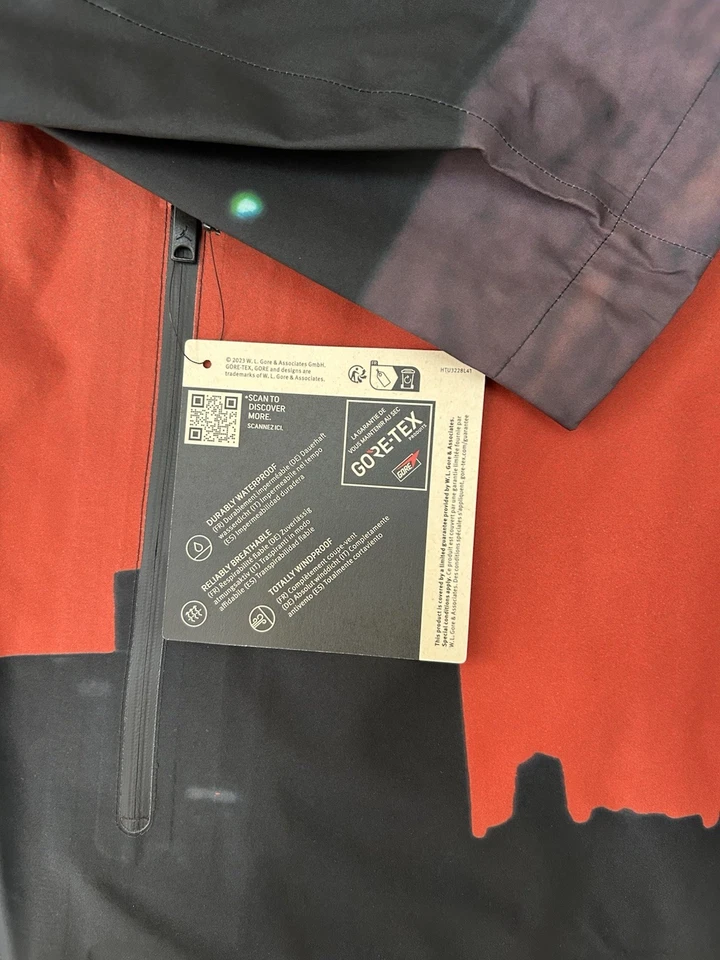 New Air Jordan Skyline GORE-TEX Men’s Loose Jacket Size XL Style HF9285-010 - Image 4 of 4