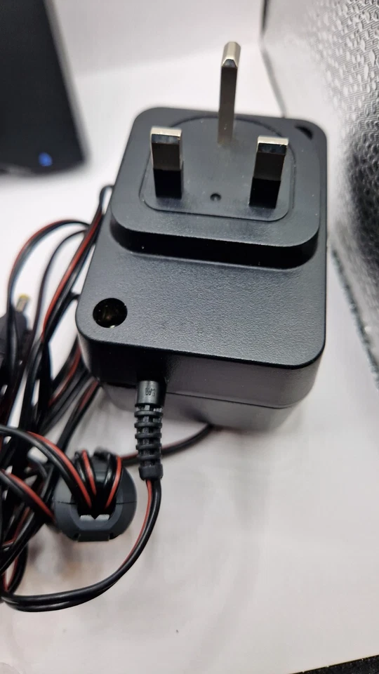 Sony MSAC-SR1 Serial Port Adapter for Memory Stick Bundle with Charger + Cable - Image 3 of 4