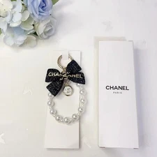 Chanel Handmade Pearls Charm Good Lucky Bow Keychain Gift Key chain with New Box