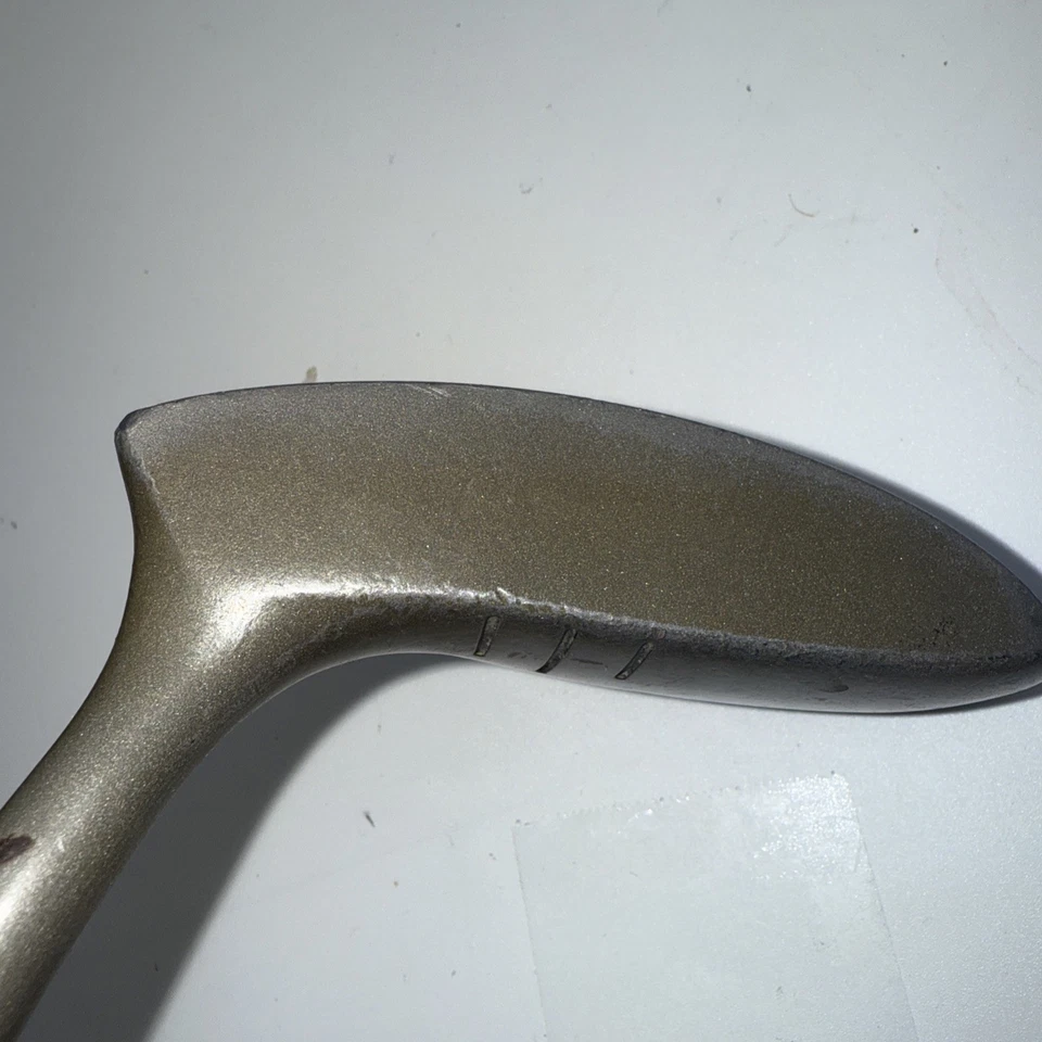 Callaway “The Purist” Tony Manzoni Hickory Stick Putter 33.5" Men's Right Hand - Image 4 of 4