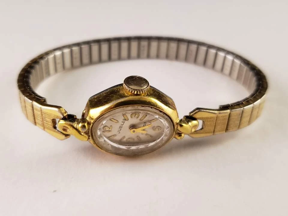 LADIES JUBILEE 17 JEWEL MANUAL WIND WATCH STRETCH BAND VINTAGE