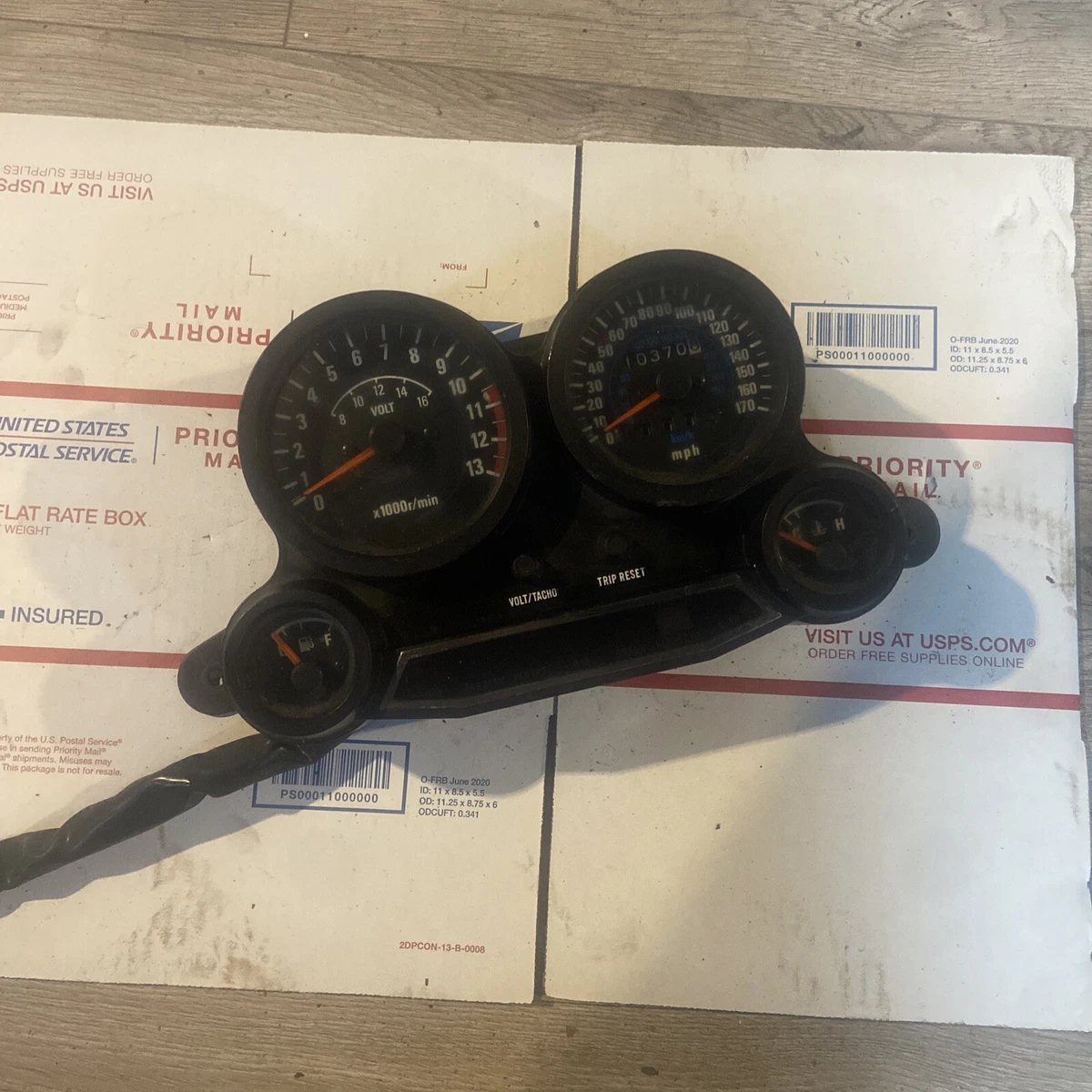 Motorcycle Instruments and Gauges for Kawasaki Ninja ZX7 for sale