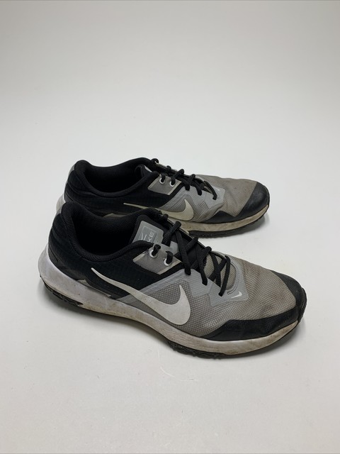 nike varsity tr 3