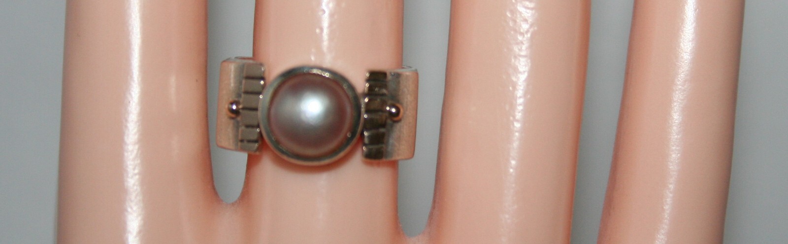 Silpada Rare HTF Pink Pearl & Gold Accent Band Sterling Silver Ring R0741 Size 7