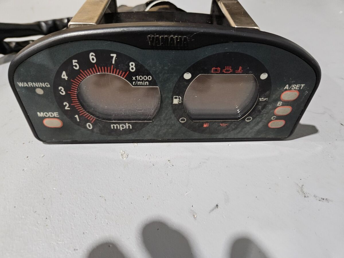 Yamaha WAVERUNNER Xl1200 LCD Info Gauge Cluster 144 F0d Yamaha WAVERUNNER Xl1200 LCD Info Gauge Cluster 144 F0d