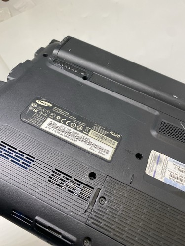 Notebook Samsung N220 probado funcionando batería defectuosa y bloqueado rojo - Imagen 14 de 24