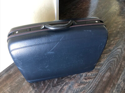 Samsonite Silhouette Travel Hard Shell Luggage 25” Color Navy Blue