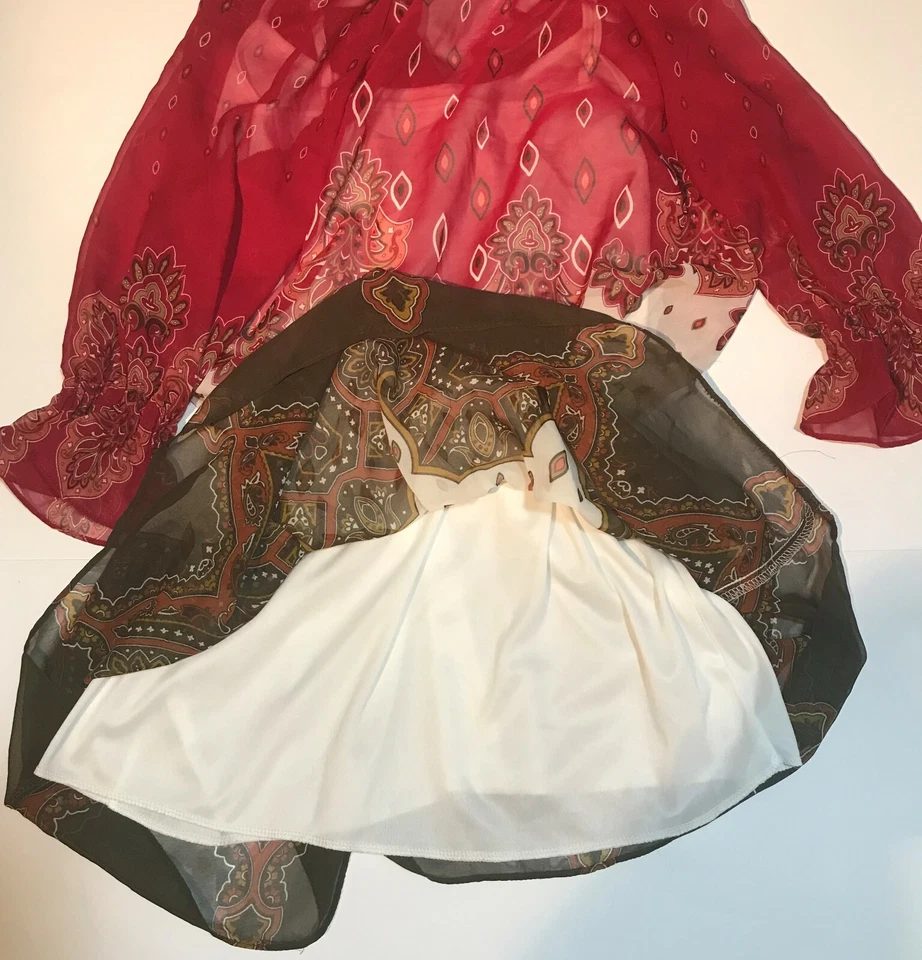 Vestido GB Talla Pequeña Rojo Dorado Cachemira Blanco Interior Forro Botón Cierre de Lazo Foto 4 de 4