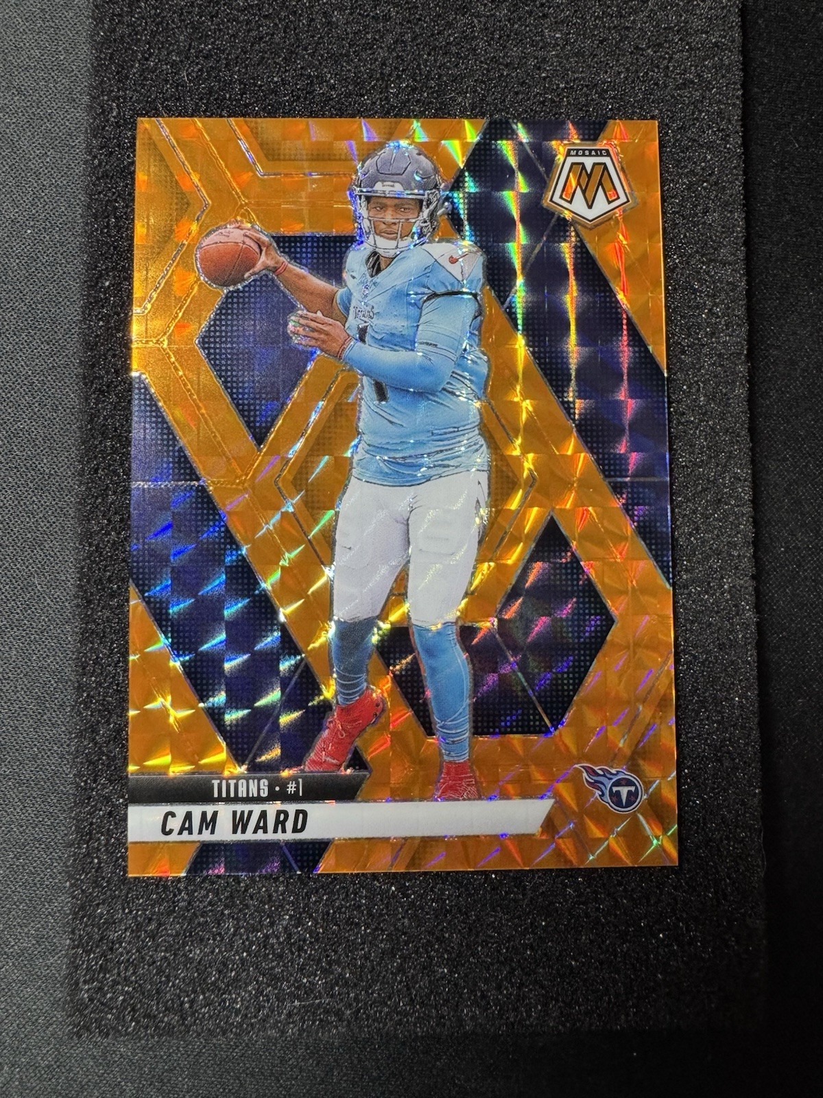 2025 Panini Mosaic Cam Ward #382 Mosaic Orange /199 Tennessee Titans RC