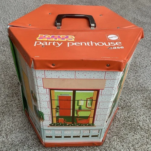 Vintage 1970 Mattel Jamie Party Penthouse 10.5”x13”x10”