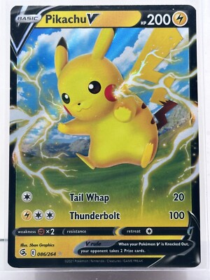 Pikachu V 086/264 - Pokemon TCG Fusion Strike (2021) - NM - Holo