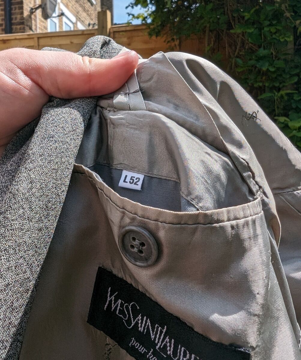 Yves Saint Laurent pour Homme suit jacket in grey wool 52 Yves Saint Laurent pour Homme suit jacket in grey wool 52