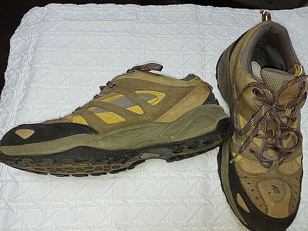Gore tex hiking shop shoes mens