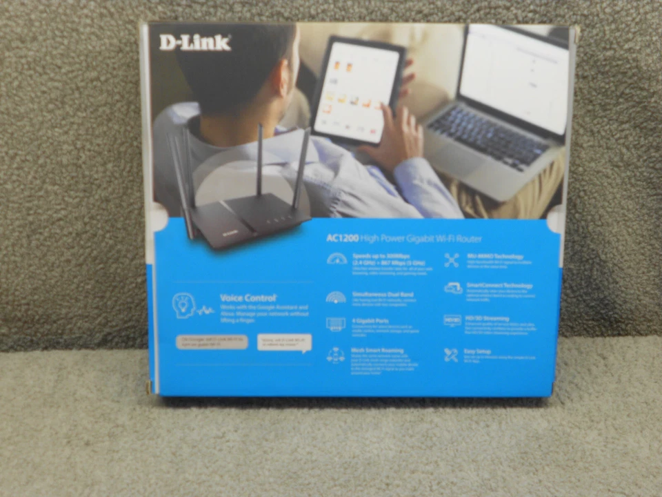 D-Link AC1200 High PowerWiFi Gigabit Router - Image 2 of 3