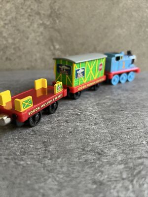 Thomas Tank Take N Play Diecast Train THOMAS & SODOR MUSEUM BOX