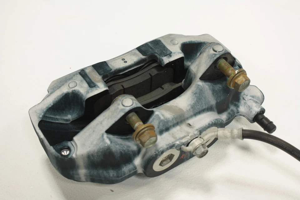 2015 - 2024 LEXUS RC300 RC350 ПЕРЕДНИЙ ПРАВЫЙ БОКОВОЙ ТОРМОЗ СУППОРТ OEM - Изображение 3 из 4