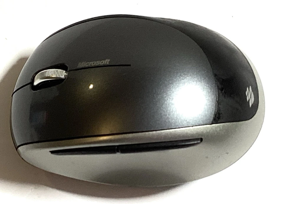 Microsoft Explorer Mini Mouse - Model 1363 + w/USB Receiver - Image 4 of 4