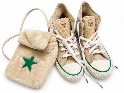Converse Chuck Taylor All Star Hi Alpaca w/ Faux Fur Bag Men s 9 Women s 11