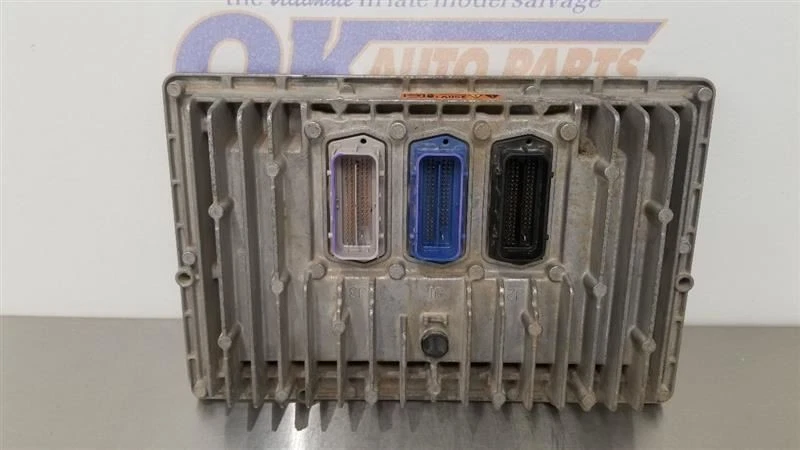 13 GMC SIERRA DENALI 3500 ECM MÓDULO DE CONTROL MOTOR 6.6L 12654088 Foto 2 de 4