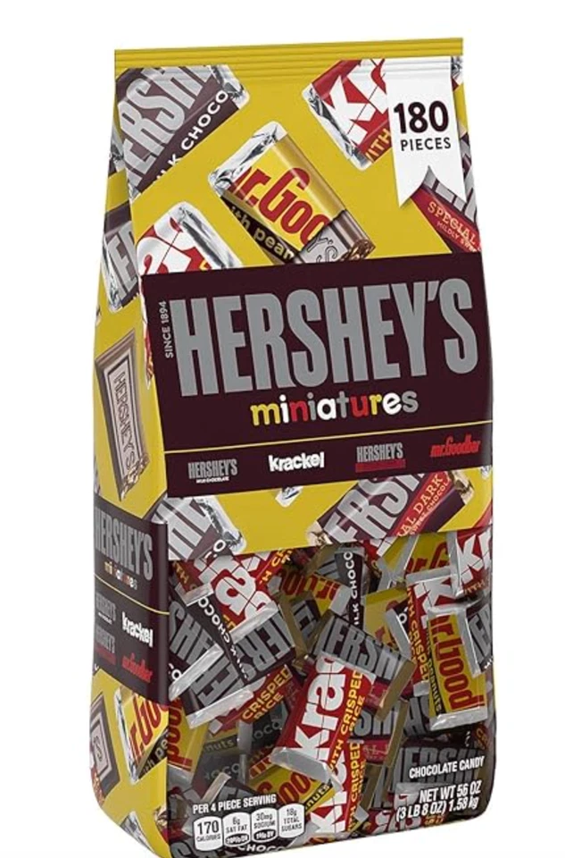 Hershey's Miniatures Milk Chocolate 56 Oz Candy Bulk Bag Candies 180pc/ EXP 1/26