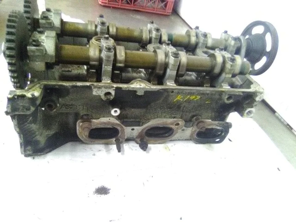 80 Chevrolet Z28 Right Passenger Cylinder Head 8-305 5.0 Liter  - Image 4 of 4