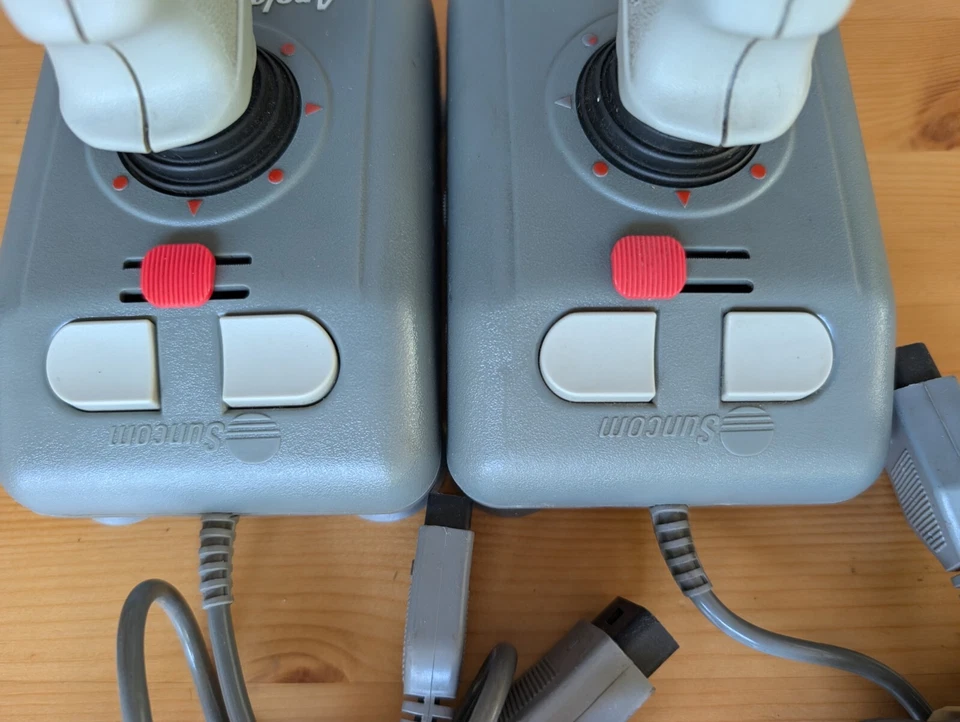 2x Vtg Suncom PLS007 Analog Plus High Energy Joystick for IBM PC/Apple II series - Image 4 of 4