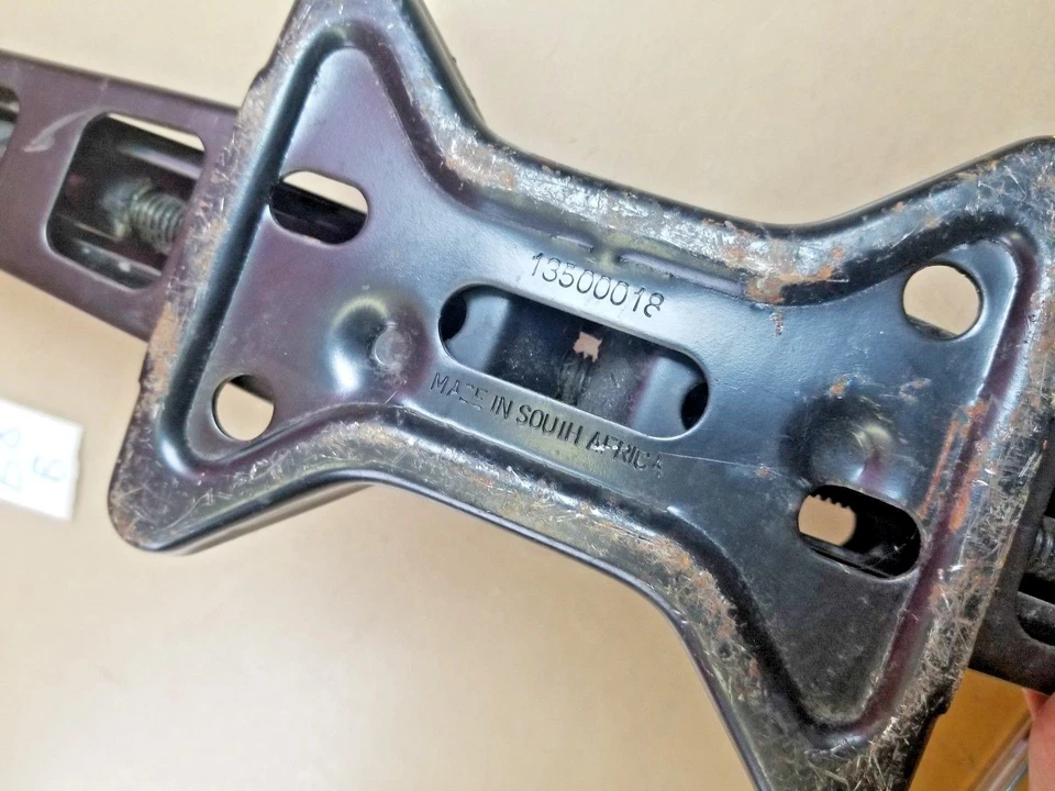 2007-2012 GMC Acadia Buick Enclave Emergency Tire Jack OEM - Imagem 4 de 4