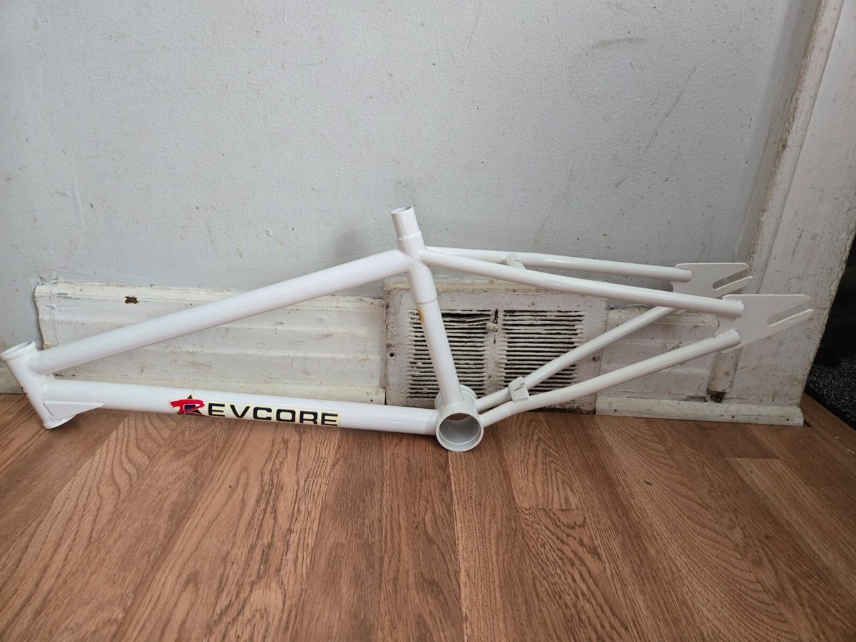 OLD BMX BRIDGESTONE ヴィンテージ　1980年代　ホワイト OLD BMX BRIDGESTONE ヴィンテージ 1980年代 ホワイト - メルカリ