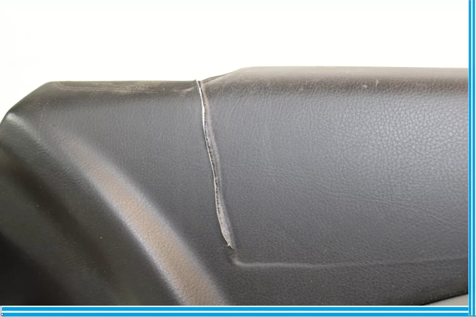 03-13 Maserati Quattroporte M139 Front Right Side Interior Door Panel Gray OEM