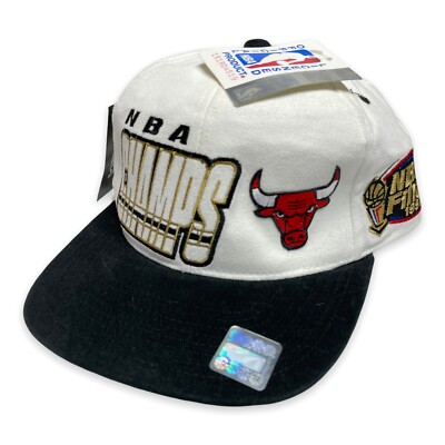 シカゴブルズ1997 NBAチャンピオンキャップCHICAGO BULLS s-l400.jpg