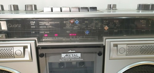Hitachi TRK 7910E Ghettoblaster. - Bild 11 von 12