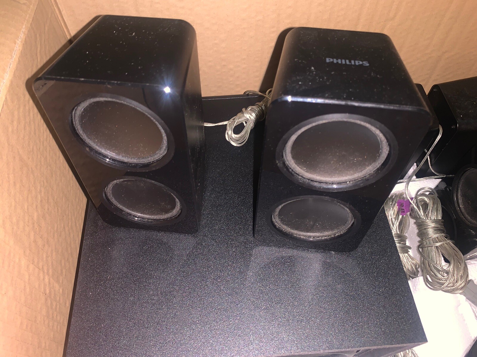 Philips HTS3541/F7 Home Theater Sound System Speakers Lot Of 5 Small 1