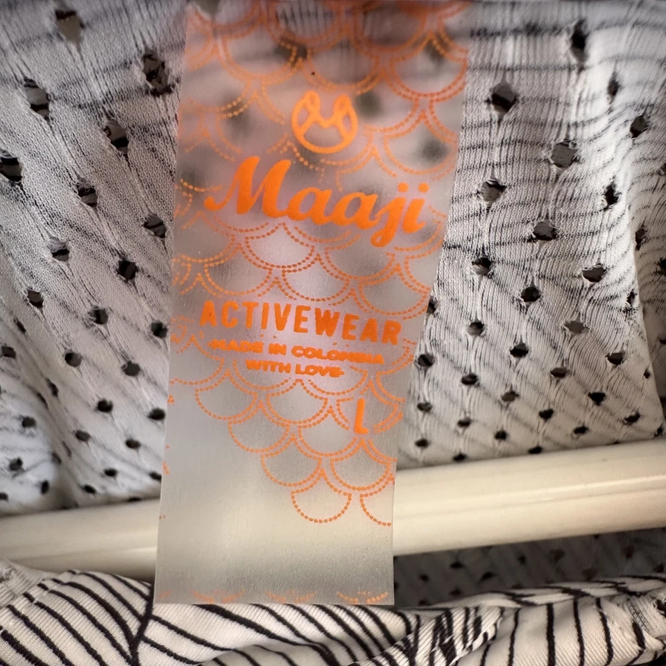 Sudadera con Capucha Maaji Active Wear Perforada Blanca Negra Tropical Manga Larga Talla L Foto 3 de 4