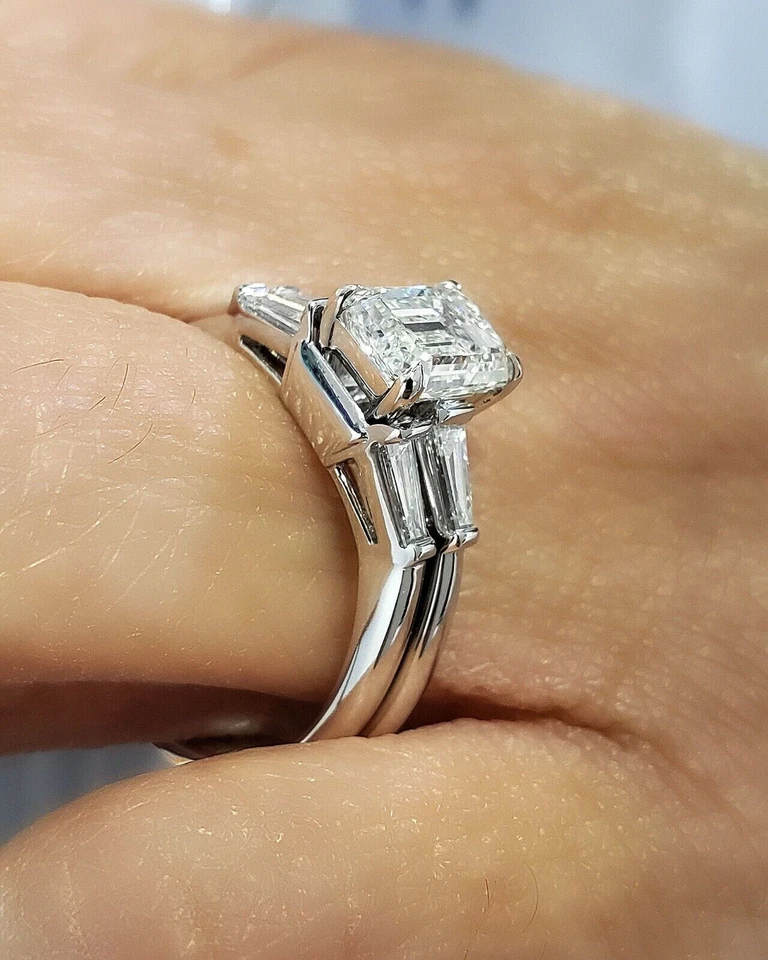 3.00Ct White Emerald & Baguette Lab Created Diamond Engagement Bridal Ring Set - Изображение 3 из 4
