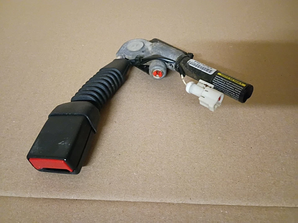 Ford F-150 2007 pasajero delantero/derecho cinturón de seguridad hebilla extremo Foto 4 de 4