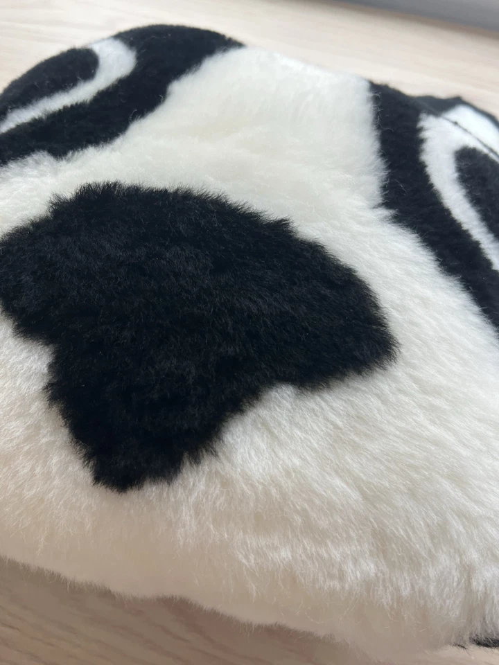 Almohada Bulldog Francés Finara - Lana Pura - Piel de oveja Foto 4 de 4