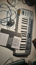 EDITOR MIDI Keyboard PCR Controller  PCR 30 With User Manual
