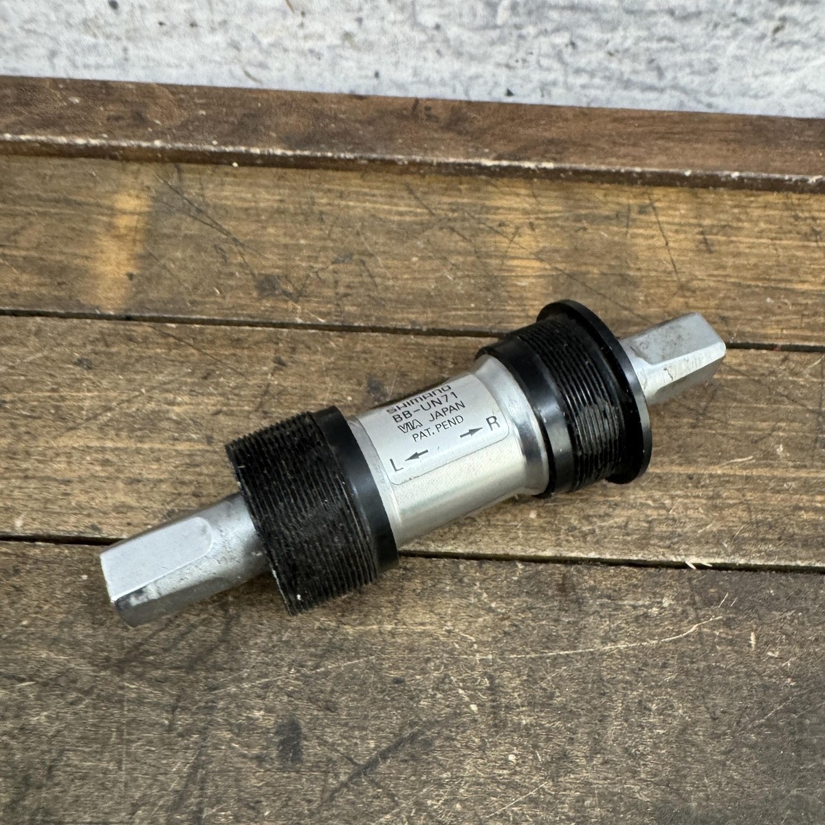 Vintage Shimano Deore XT BB-UN71 Sealed Bottom Bracket 68mm 127mm 