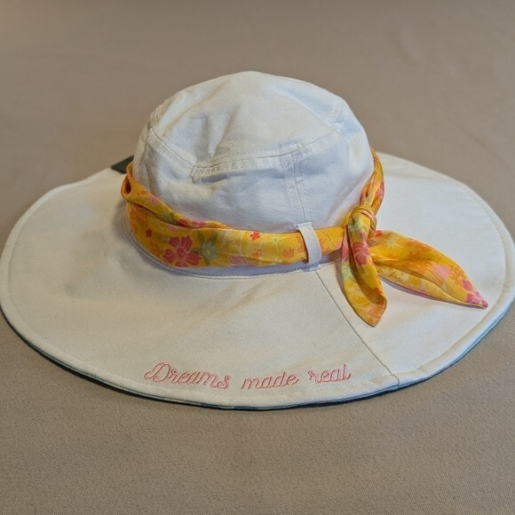 Disney The Princess and the Frog Reversible Hat by Color Me  display picture 3
