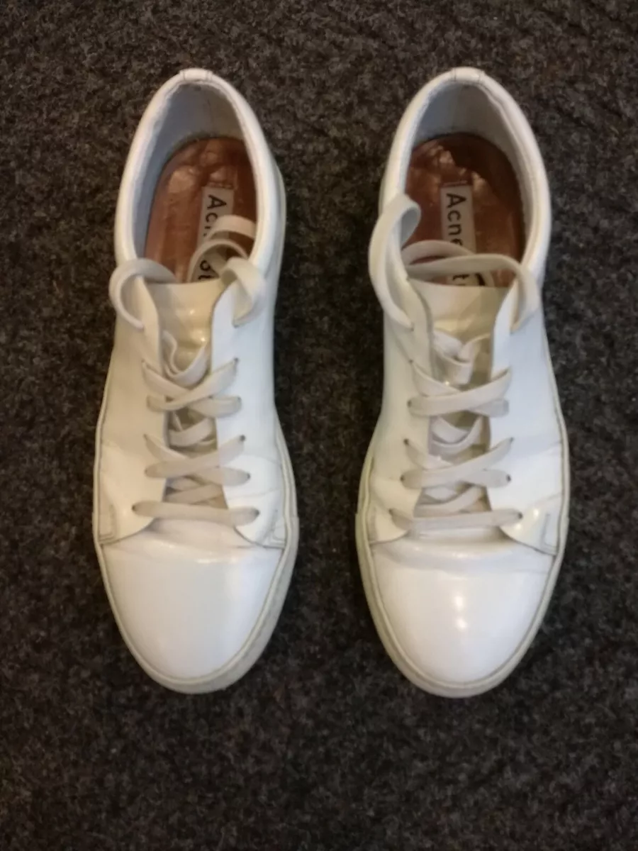 Acne studios shop adrian white