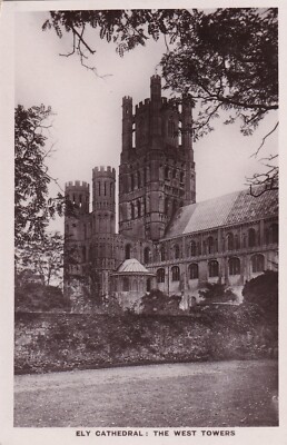 ELY CATHEDRAL ~ THE WEST TOWERS ~ CAMBRIDGESHIRE ~ GEBRAUCHT ~ UNVERSANDT