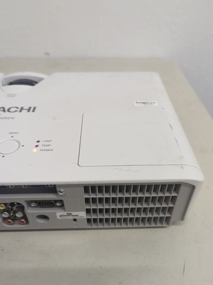 Proiettore Hitachi CP-X2530WN 3LCD - 2700 Lumen - 1024x768 - Testato (200-550 Ore Lampada)