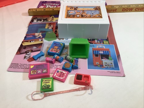 Vintage 1992 LPS G1 Littlest Pet Shop Pink Store PLAYSET Kenner W/ Accessories** - Picture 13 of 13