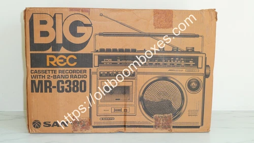 SANYO MR-G380 AM/FM RADIO CASSETTE RECORDER